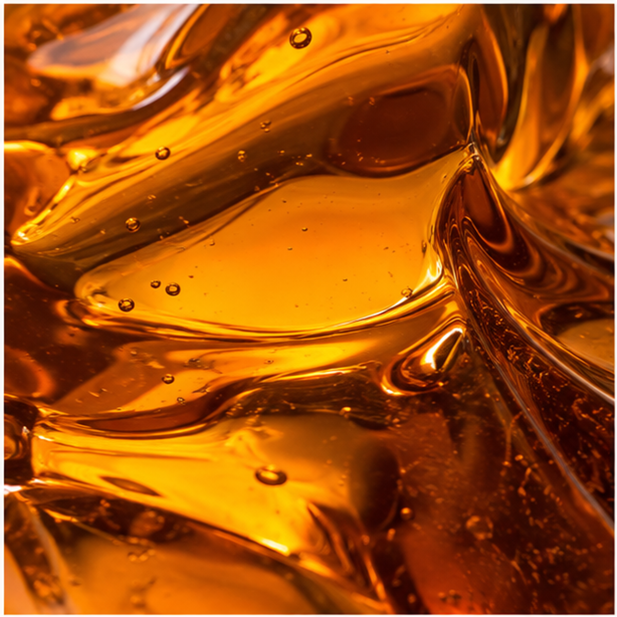Biona Organic Maple Agave Syrup extreme macro hero
