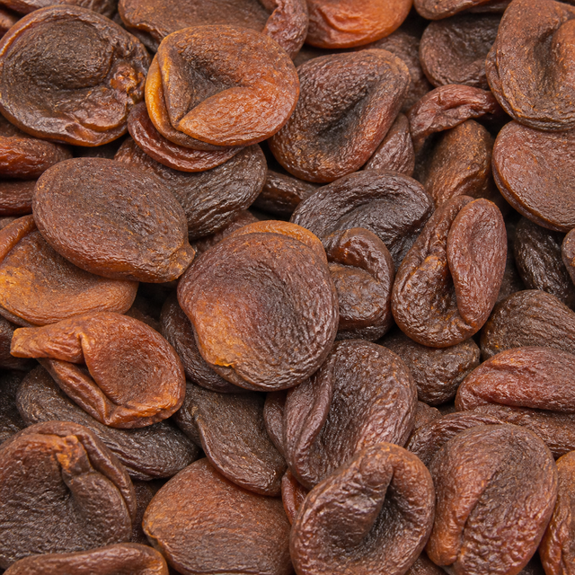 Infinity Foods Bulk Organic Whole Apricots ingredient close-up