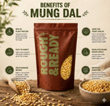 Bag of mung dal with health benefits listed on a wooden surface