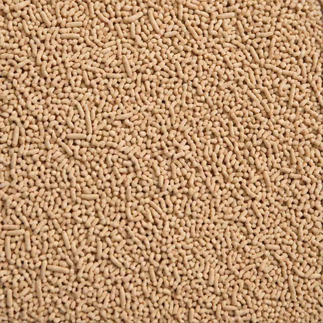 Doves Farm Quick Yeast — ingredient-only macro hero