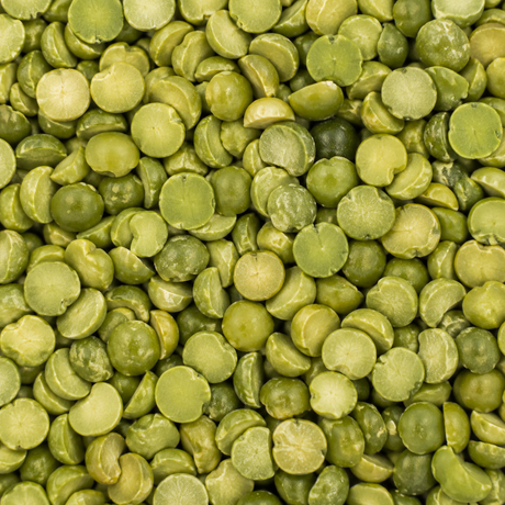 Organic split green peas macro