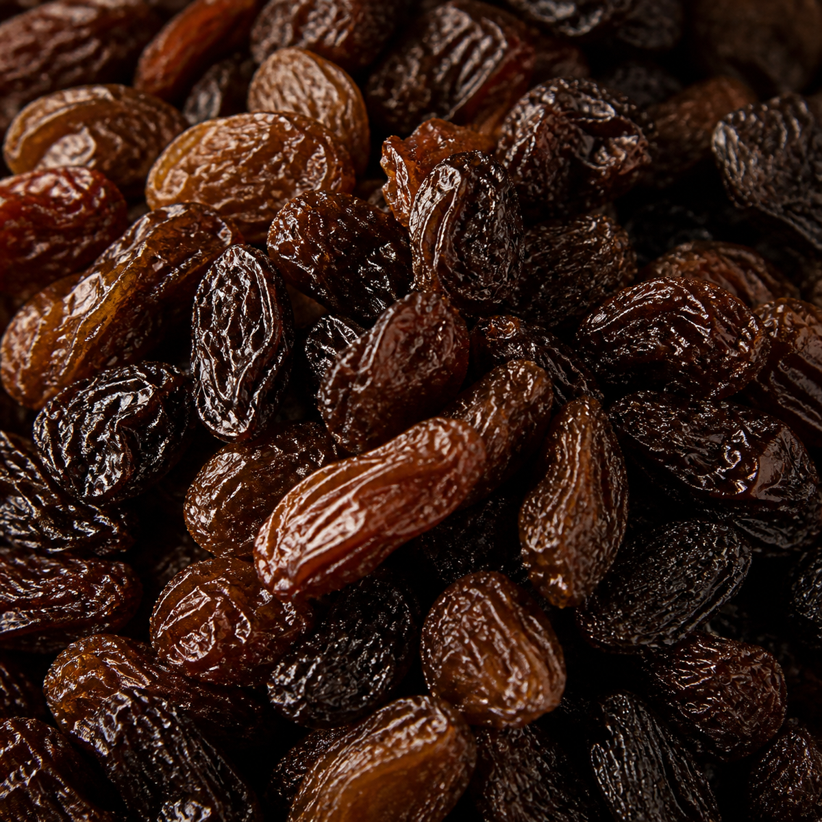 Infinity Foods Bulk Organic Raisins — macro hero