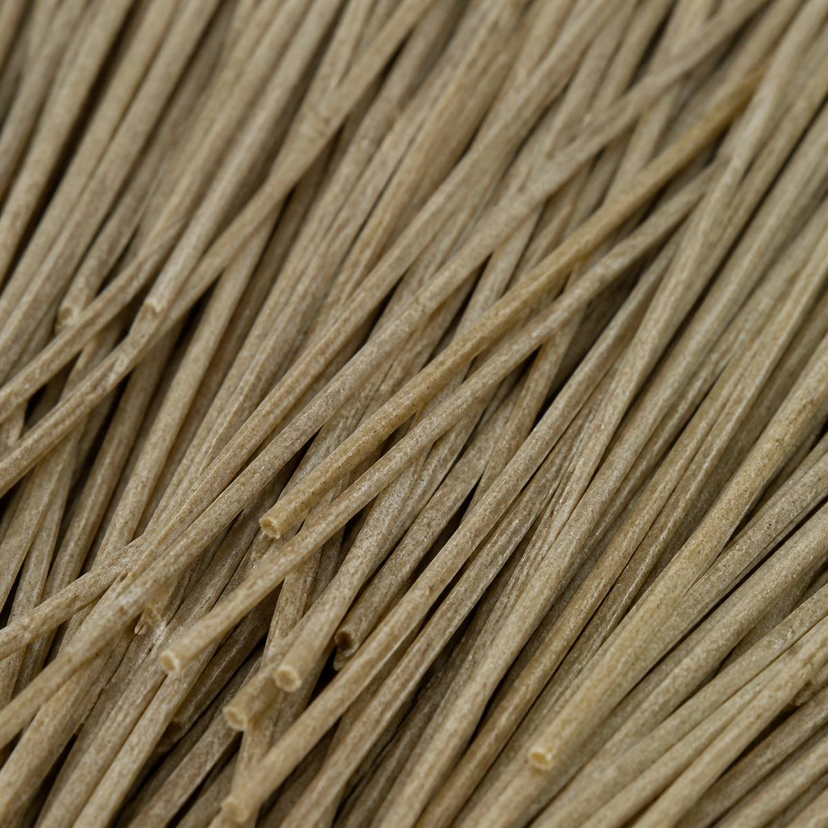 King Soba Organic Brown Rice Wakame Noodles extreme close-up