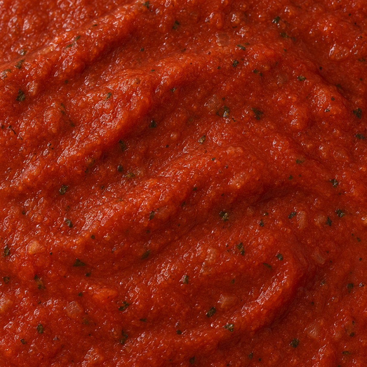 Mr Organic Basilico pasta sauce close-up