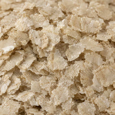 oragnic brown rice flakes closeup shot bundles