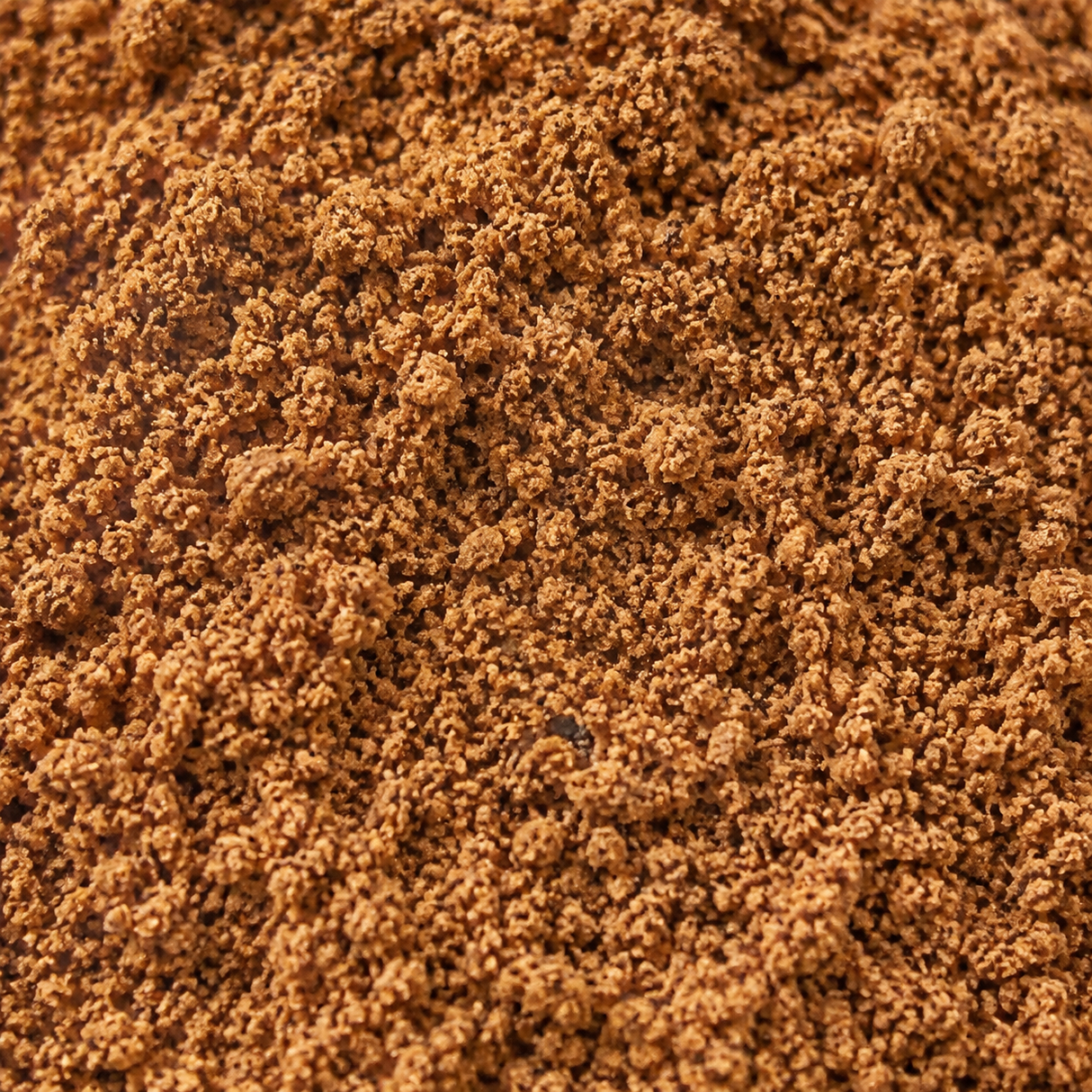 Organic ground nutmeg macro